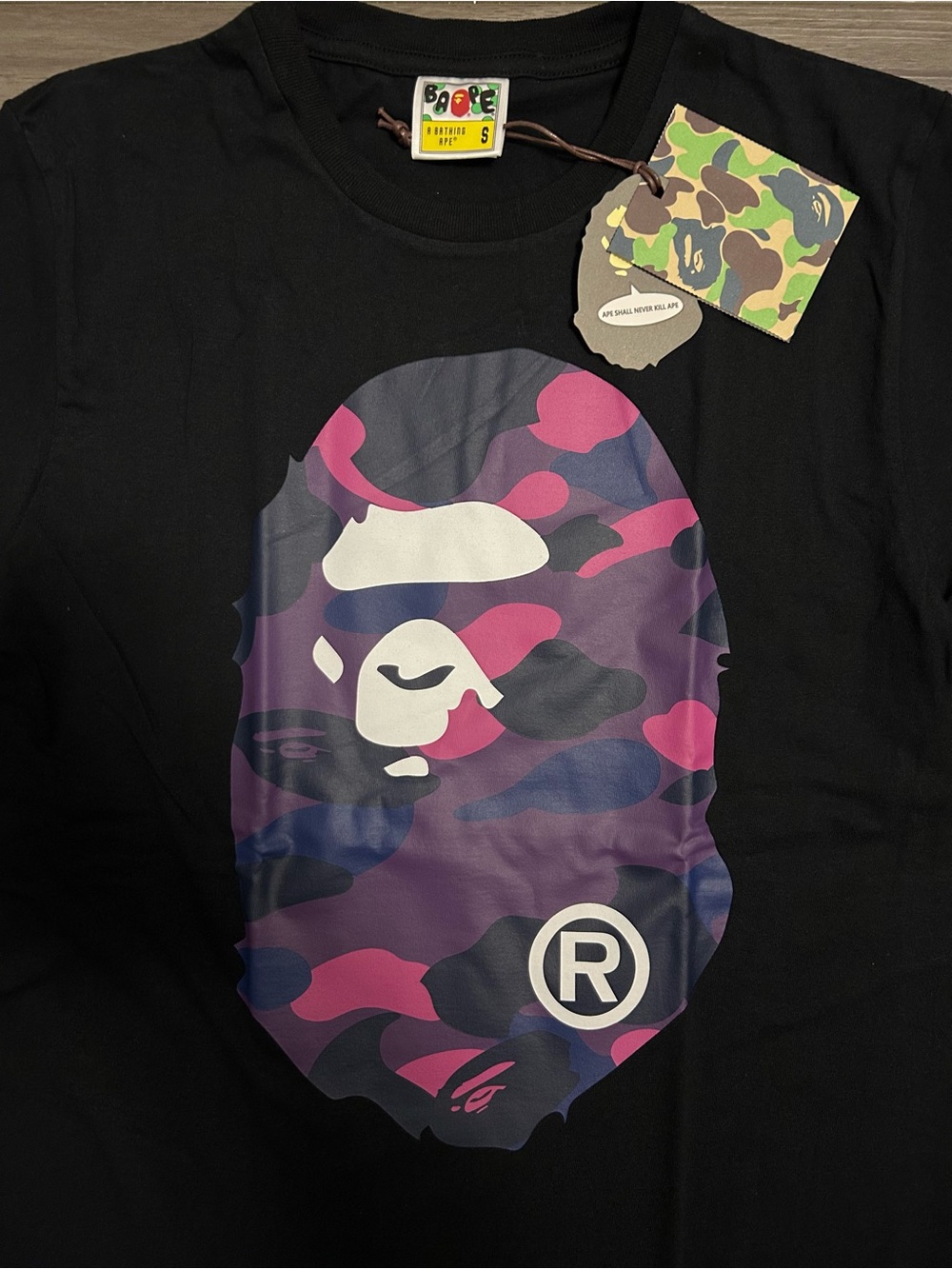 BAPE ABC Camo Big Ape Head Black T-Shirt – Purple/Pink - Picture 3 of 7